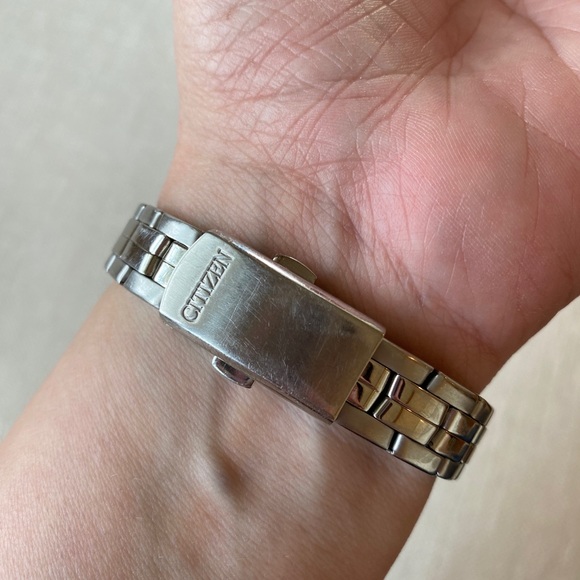 Citizen watch - Picture 2 of 4
